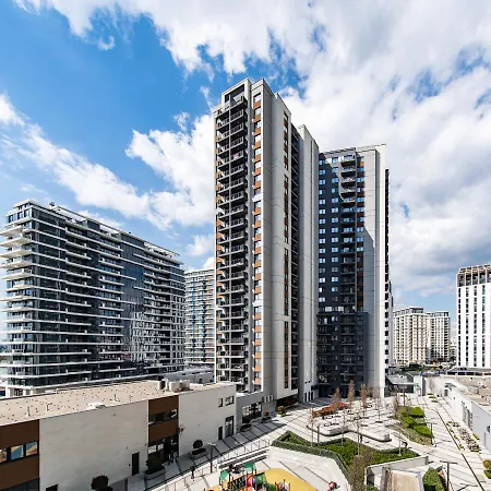Stylish In Waterfront Apartment Belgrade