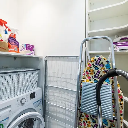 Stylish In Waterfront